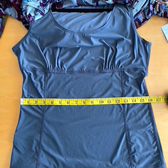 Miraclebody Miracle Body by Miraclesuit Gray/Burg XL Tunic smoothing underlayer - Picture 13 of 15